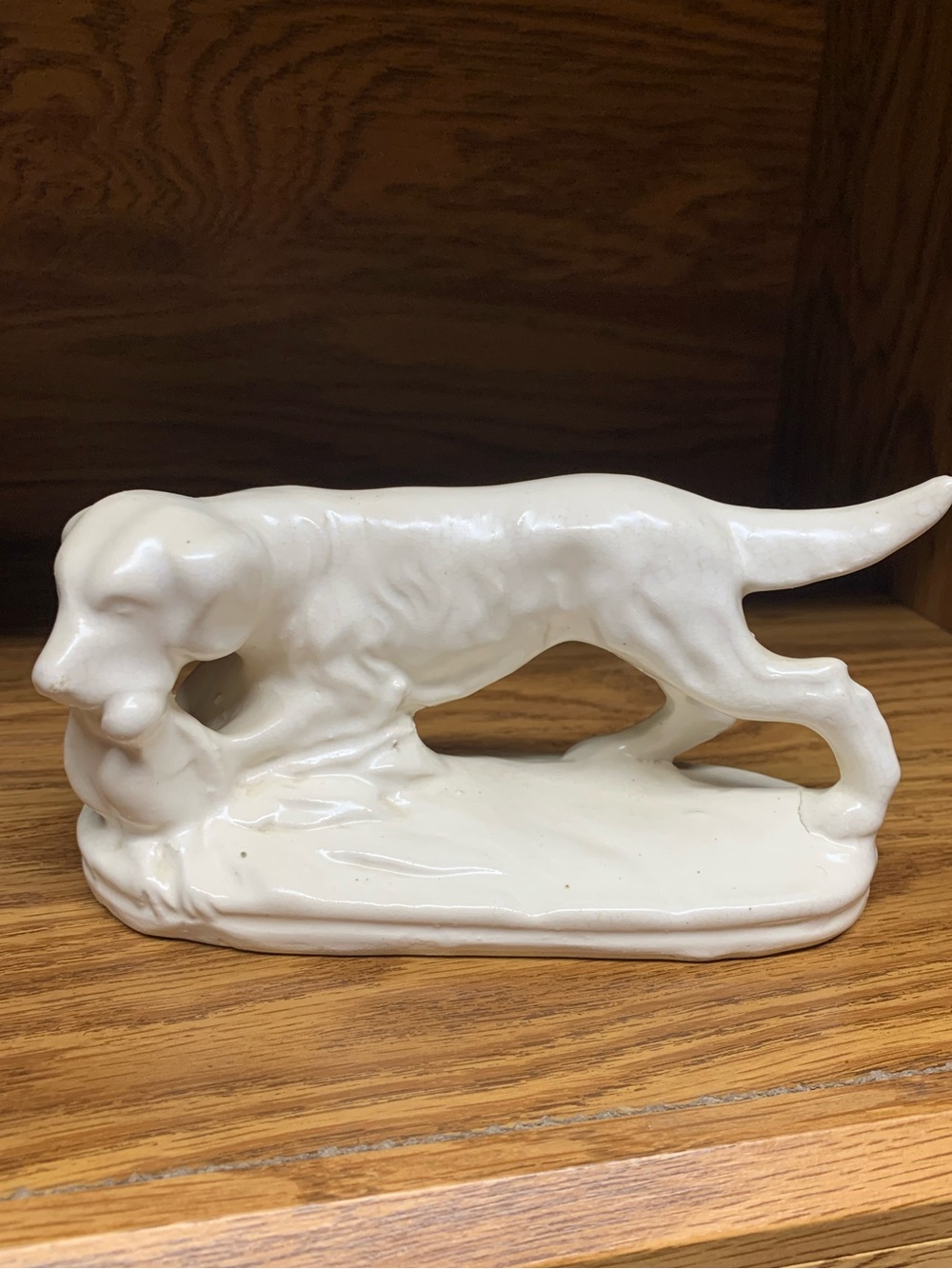 Vintage Matte White Ceramic Irish Hunting Dog Figurine - Brand Unknown.